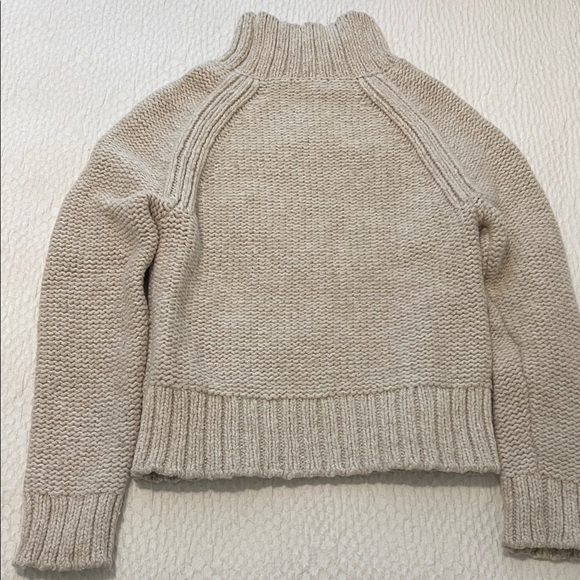 Banana Republic Cable Knit Turtleneck Sweater - Picture 4 of 4